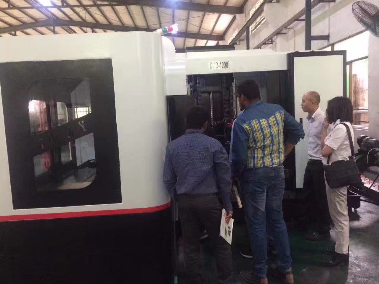 ���e��S���^����